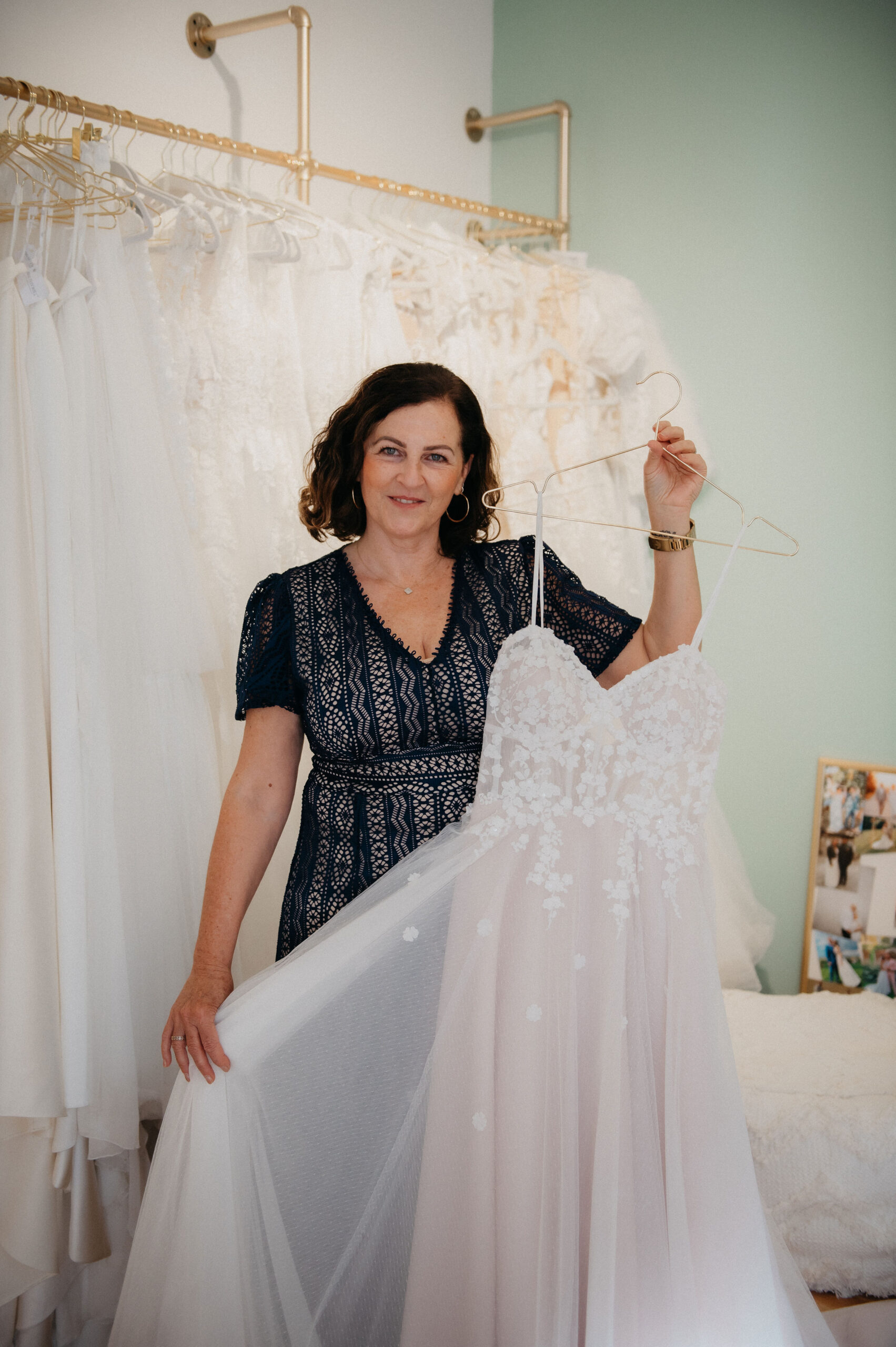 Lorane mit Brautkleid